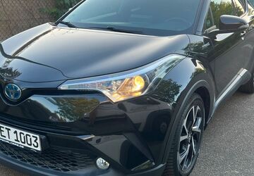 Toyota C-HR 48.890 km 19.999 &euro; Frankfurt am main 65934