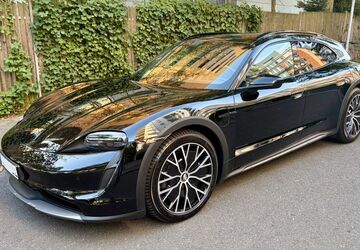 Porsche Taycan 47.000 km 58.900 &euro; Frankfurt 60594
