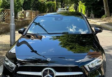 Mercedes-Benz A 180 64.000 km 22.850 &euro; Offenbach am Main 63069