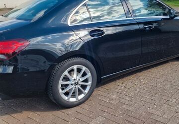 Mercedes-Benz A 180 90.000 km 19.000 &euro; Hanau 63452