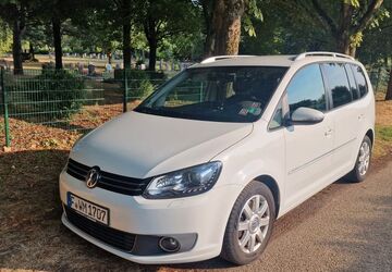 VW Touran 151.000 km 11.000 &euro; Frankfurt 65931