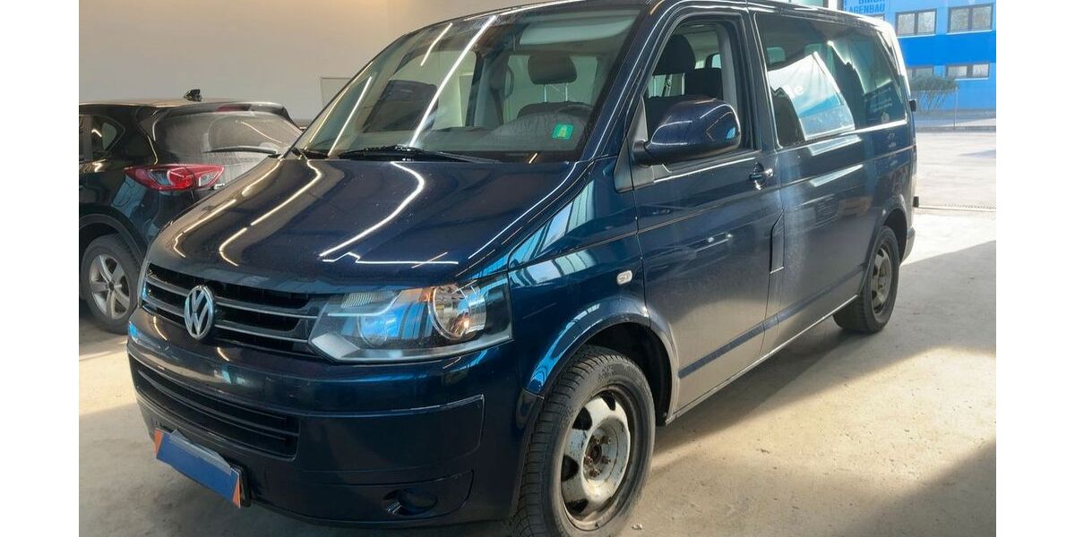 VW T5 Caravelle 234.000 km 10.990 &euro; Frankfurt am Main 65933