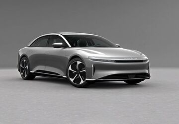 Lucid Air 3.735 km 82.440 &euro; Frankfurt 60388