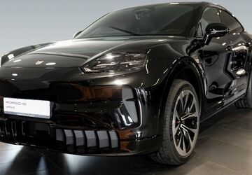 Porsche Cayenne 9.900 km 125.990 &euro; Frankfurt 60314