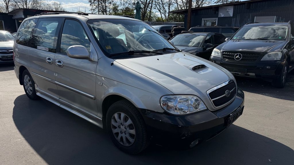 Kia Carnival 76.000 km 3.999 &euro; Frankfurt am Main 60486