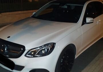 Mercedes-Benz 220 567.000 km 4.300 &euro; Frankfurt am Main 60487