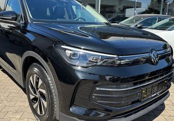 VW Tiguan 14.865 km 34.850 &euro; Frankfurt am Main 65936