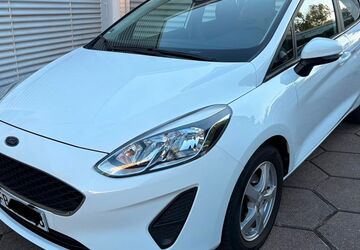 Ford Fiesta 13.900 km 11.590 &euro; Frankfurt 60435