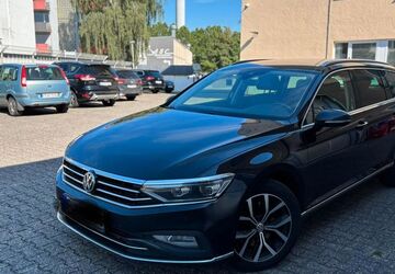 VW Passat Variant 246.595 km 13.600 &euro; Frankfurt am Main 60437
