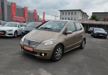 Mercedes-Benz A 170 132.000 km 4.900 &euro; Frankfurt 60388