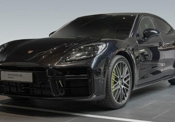 Porsche Panamera 22.500 km 133.460 &euro; Frankfurt am Main 65936