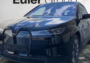 BMW iX 57.329 km 42.977 &euro; Frankfurt 60314