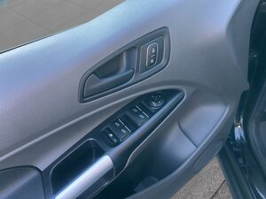 Ford Grand Tourneo Connect Trend*AHK*Audio-P-1*SHZ* 36.250 km 19.490 &euro; Nidderau 61130