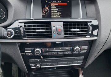 BMW X3 233.000 km 12.700 &euro; Frankfurt am Main 60437