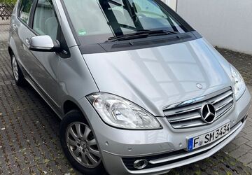 Mercedes-Benz A 180 98.500 km 6.900 &euro; Frankfurt 60529
