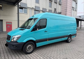 Mercedes-Benz Sprinter 225.000 km 13.990 &euro; Frankfurt am Main 65933