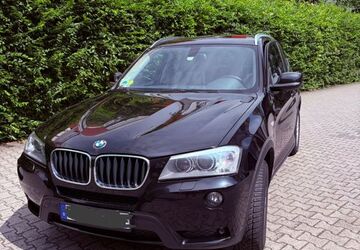 BMW X3 188.000 km 8.900 &euro; Frankfurt 60489