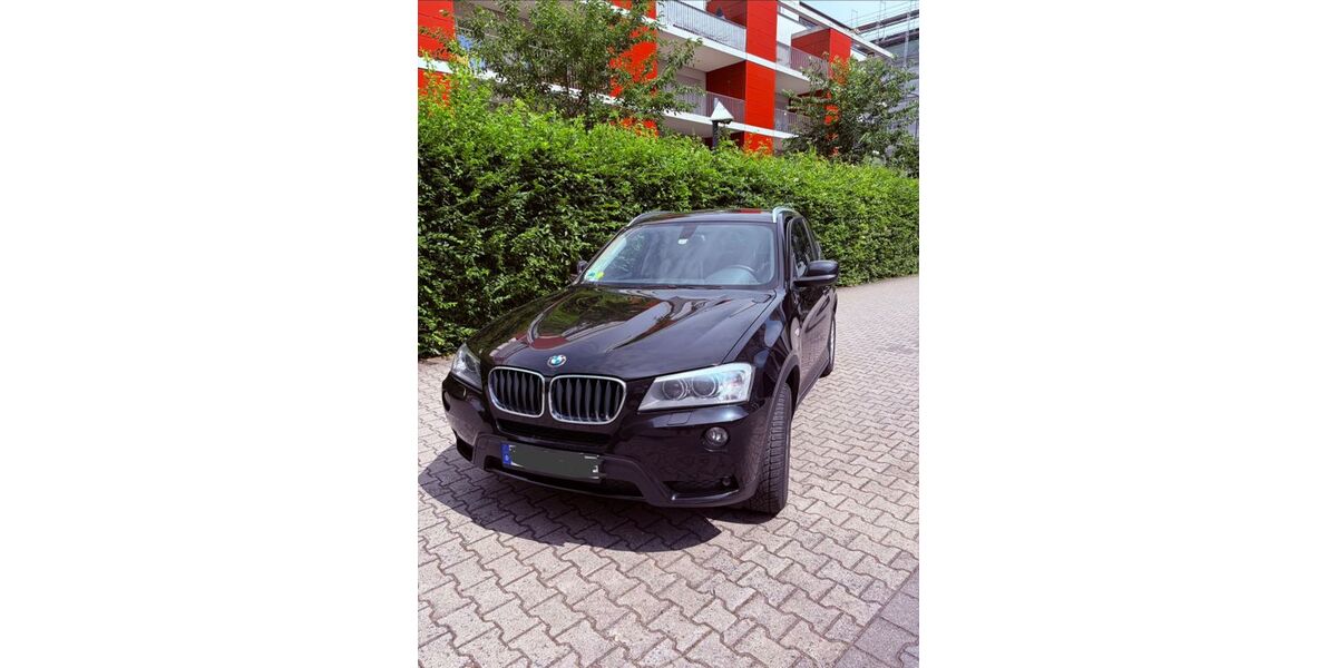 BMW X3 188.000 km 8.900 &euro; Frankfurt 60489