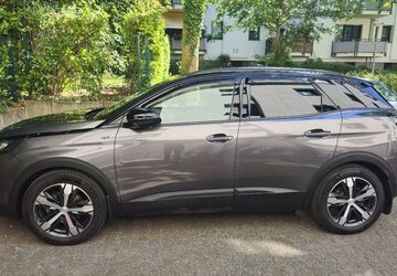 Peugeot 3008 62.000 km 18.900 &euro; Frankfurt am Main 60320