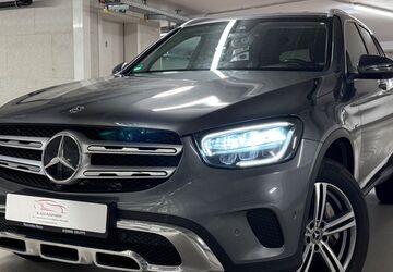 Mercedes-Benz GLC 300 138.000 km 27.499 &euro; Frankfurt am Main 60386