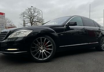 Mercedes-Benz S 400 225.000 km 13.000 &euro; Frankfurt am Main 60486