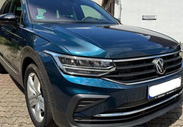VW Tiguan 90.344 km 25.850 &euro; Frankfurt am Main 65936