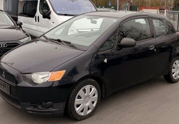 Mitsubishi Colt 180.000 km 1.499 &euro; Frankfurt am Main 60486