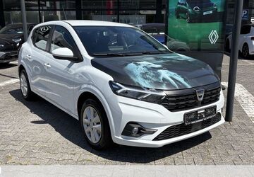 Dacia Sandero 33.500 km 11.970 &euro; Hanau 63452
