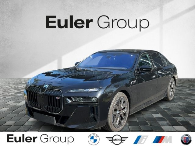 BMW M760 12.498 km 114.388 &euro; Frankfurt 60314