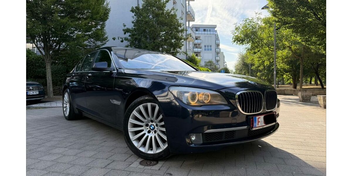 BMW 740 333.672 km 9.990 &euro; Frankfurt am Main 60486