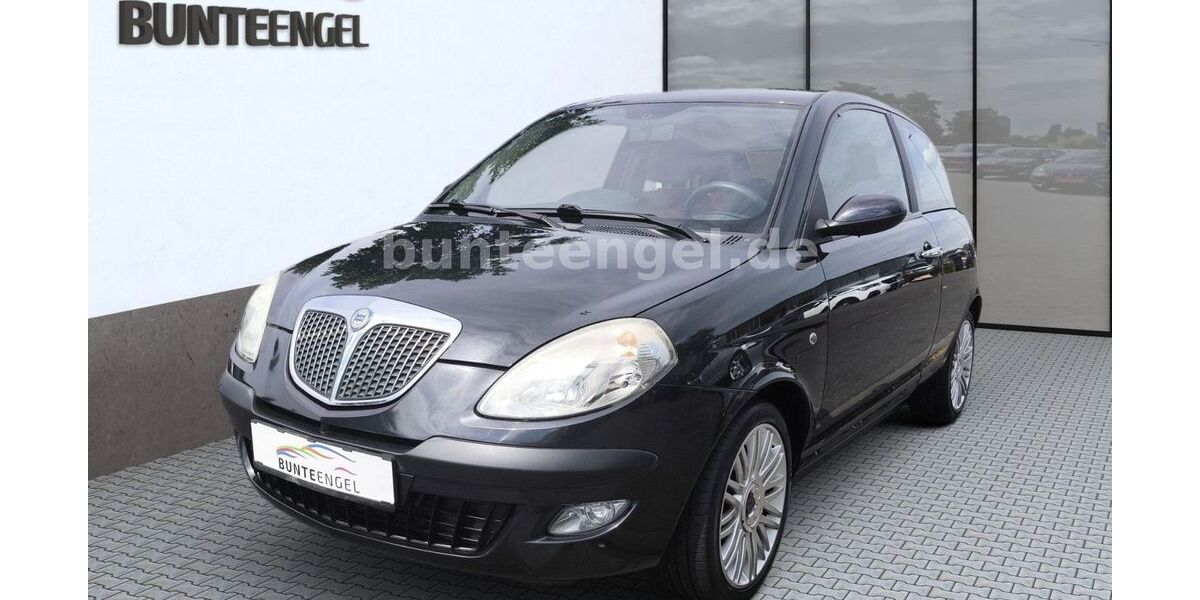 Lancia Ypsilon 51.900 km 3.900 &euro; Flörsheim am Main 65439