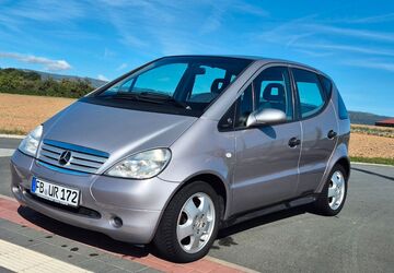 Mercedes-Benz A 160 82.000 km 2.900 &euro; Frankfurt am Main 60439