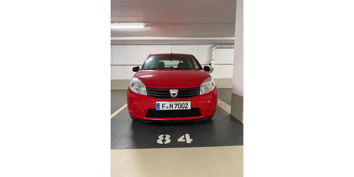 Dacia Sandero 69.000 km 2.990 &euro; Frankfurt 65931
