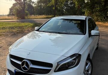 Mercedes-Benz A 160 121.000 km 9.250 &euro; Mühlheim 63165