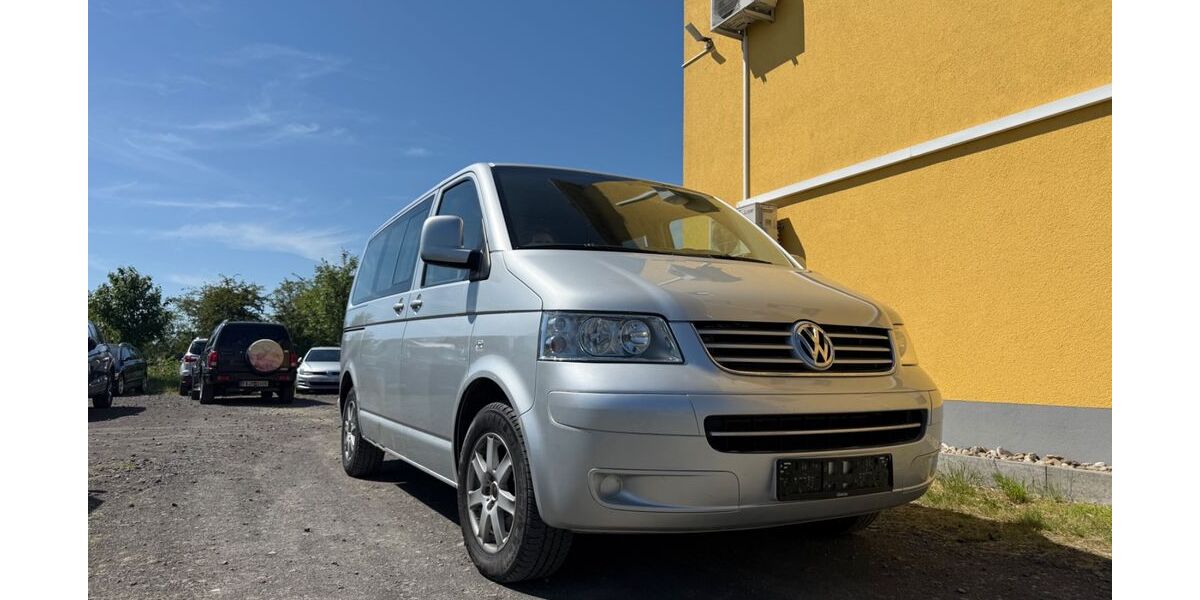 VW T5 Transporter 198.000 km 7.990 &euro; Friedberg 61169