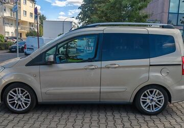 Ford Tourneo Courier 150.000 km 5.999 &euro; Frankfurt am/Main 60389