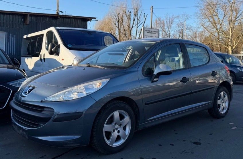 Peugeot 207 56.000 km 3.999 &euro; Frankfurt am Main 60486