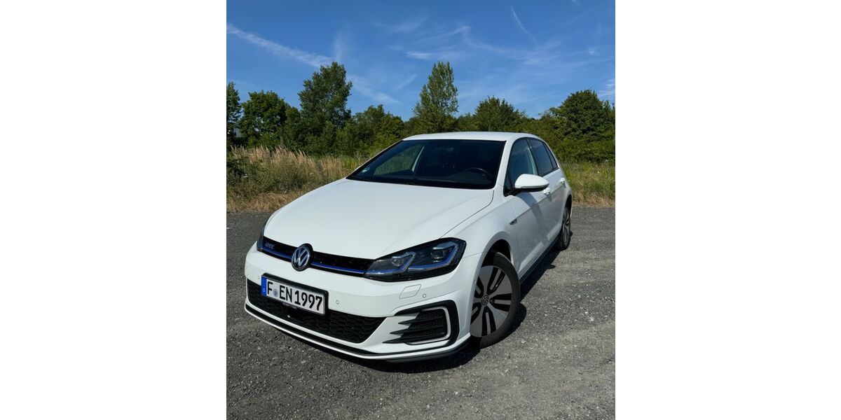 VW Golf 63.000 km 19.100 &euro; Frankfurt am Main 60437