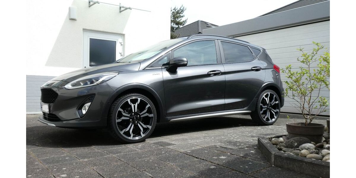 Ford Fiesta 50.000 km 15.000 &euro; Hanau 63456