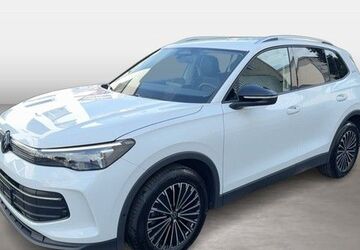 VW Tiguan 21.333 km 30.480 &euro; Frankfurt am Main 60528