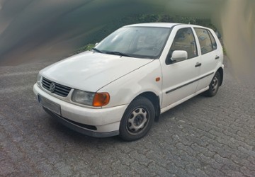 VW Polo 141.000 km 999 &euro; Frankfurt 60489