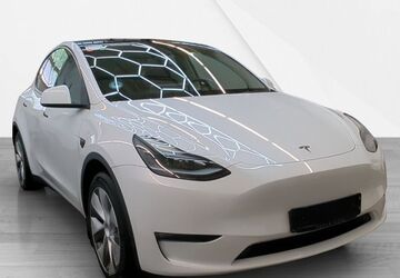 Tesla Model Y 79.953 km 32.625 &euro; Eschborn 65760