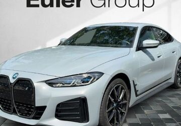 BMW i4 38.299 km 43.288 &euro; Frankfurt 60314