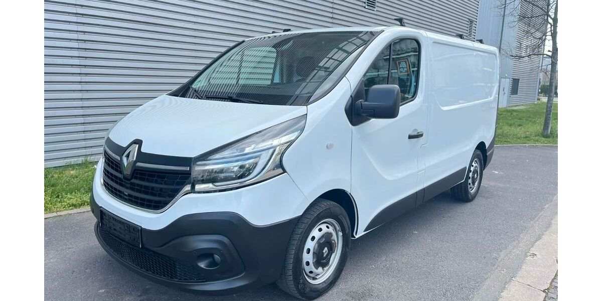 Renault Trafic 136.000 km 14.890 &euro; Frankfurt am Main 65933