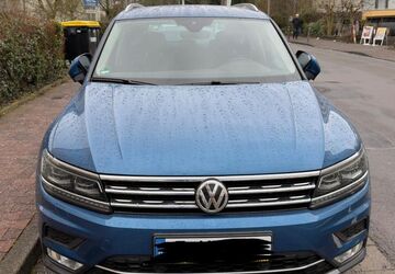 VW Tiguan 81.000 km 20.599 &euro; Frankfurt am Main 60528