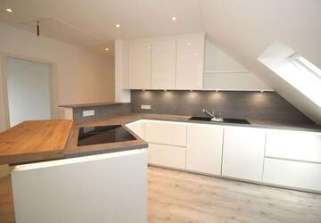 Wohnung Eppstein-Vockenhausen Vockenhausen - 4 Zimmer, 123 m&sup2;, 1.500&euro; | Angebot:27324465