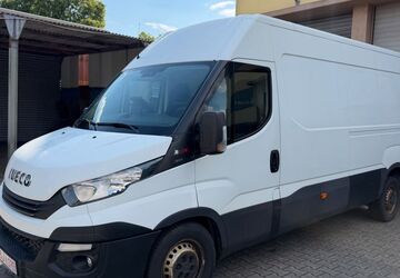 IVECO Andere 280.000 km 9.990 &euro; Frankfurt am Main 65933