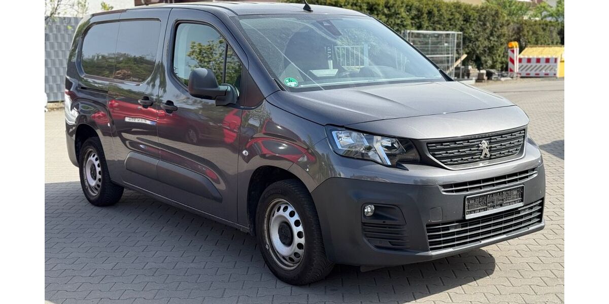 Peugeot Partner 190.000 km 7.500 &euro; Heusenstamm 63150
