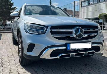 Mercedes-Benz GLC 220 101.200 km 30.600 &euro; Frankfurt am Main 60437