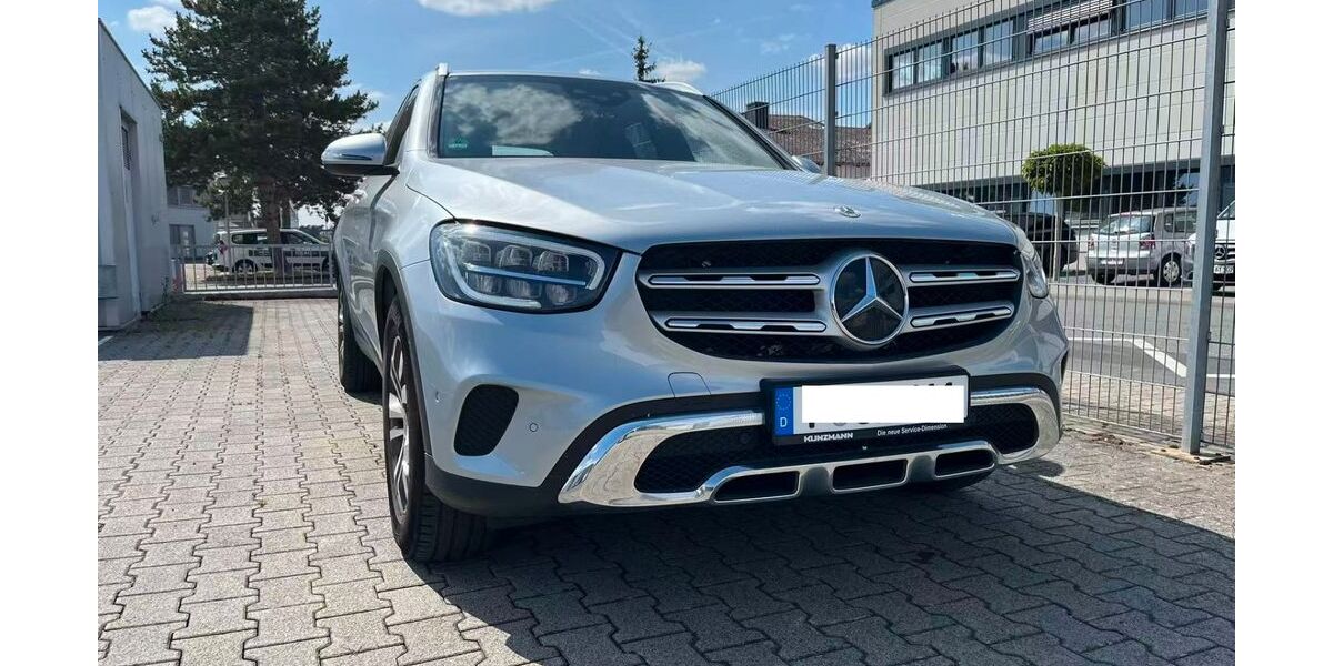 Mercedes-Benz GLC 220 101.200 km 30.600 &euro; Frankfurt am Main 60437